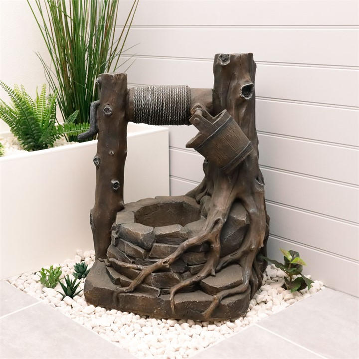 Streetwize  Brown Sol Water Feature, Sports Direct