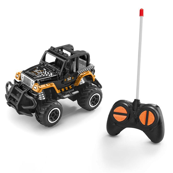 Revell Boys Green Remote Control Car, Sports Direct