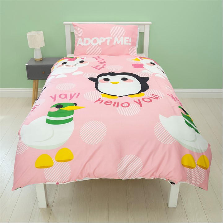 Adopt Me  Kids  Hug  Duvet Cover Set in Size Single, Sports Direct