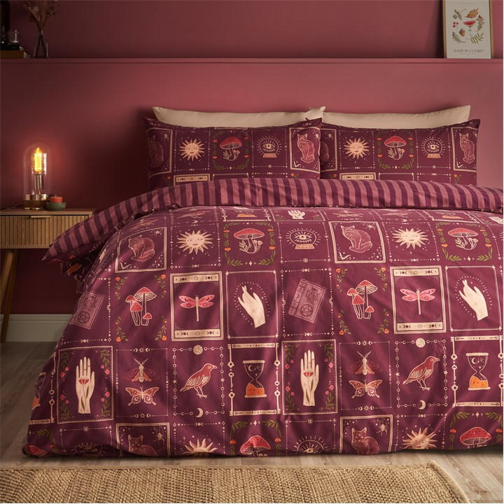Catherine Lansfield Enchanted Witchcraft Duvet Cover Set in Plum | Size: King - Image 9