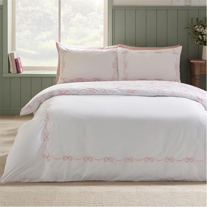 Catherine Lansfield Unisex White Bow Embroidery Duvet Cover Set King