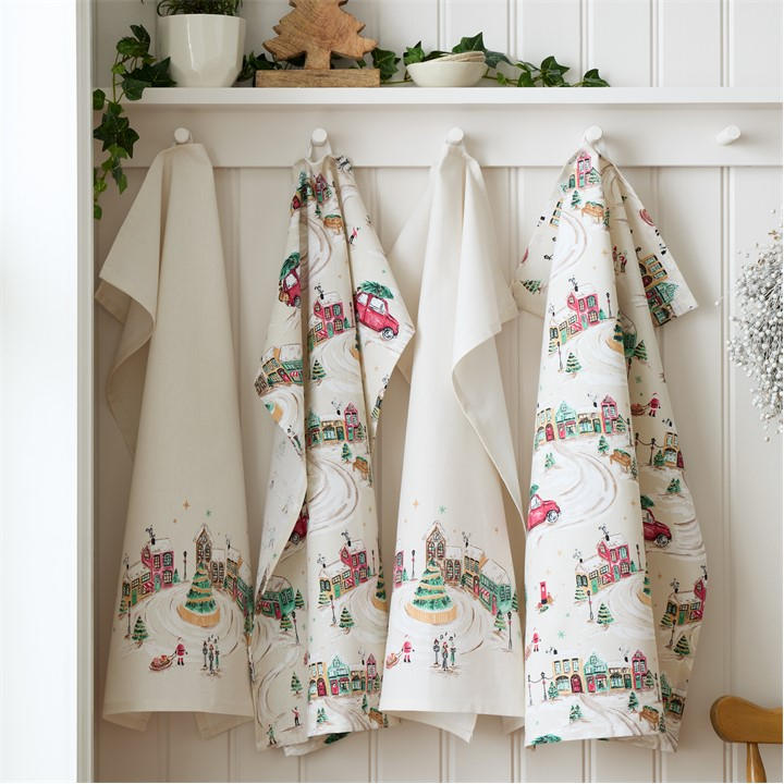 Catherine Lansfield Unisex Natural Christmas Town Cotton Kitchen Tea Towel - Image 4
