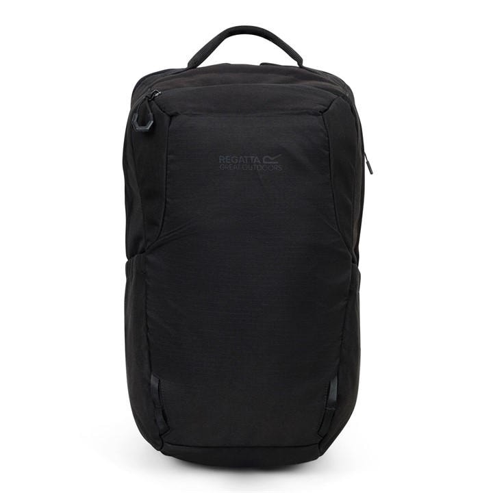 Regatta  Black Voyad 25L in Size Single, Sports Direct