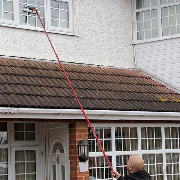 Red & Black - Dekton - Dekton Telescopic Window Cleaning Kit