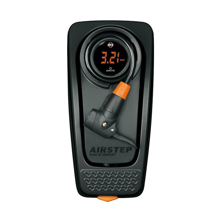 Germany    Airstep Digi Foot Pump, Football by SKS in Size M, Sports Direct