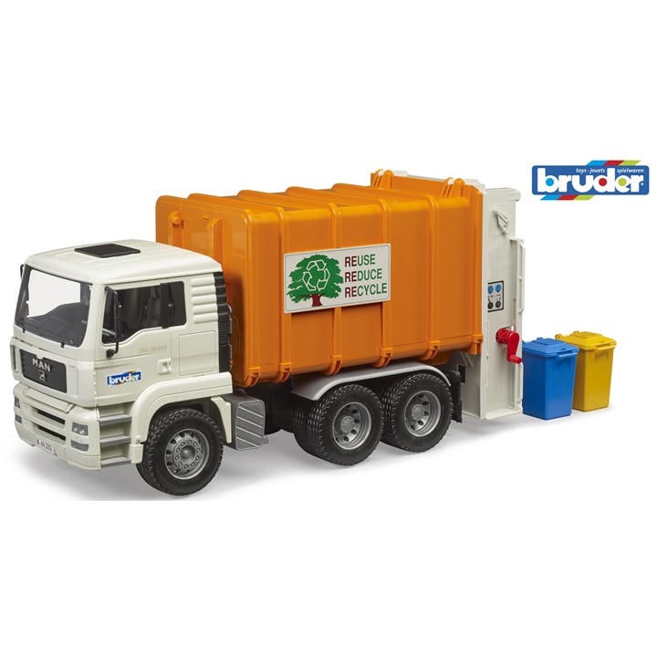Bruder  Kids  1:16 Man Tga Rear Loading Garbage Truck ¿ D in Size 01:16, Sports Direct