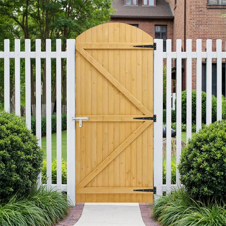 Breeins  Brown Semi Braced Arch Top Strong Wooden Garden Gate in Size 90x210cm, Sports Direct