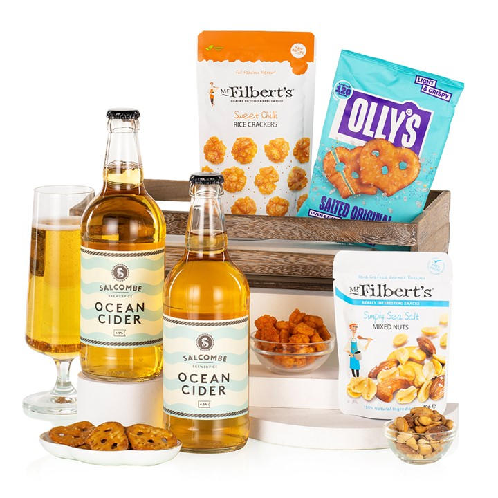 Virginia Hayward   Virgina Hayward Cider & Treats Crate in Size S, Sports Direct