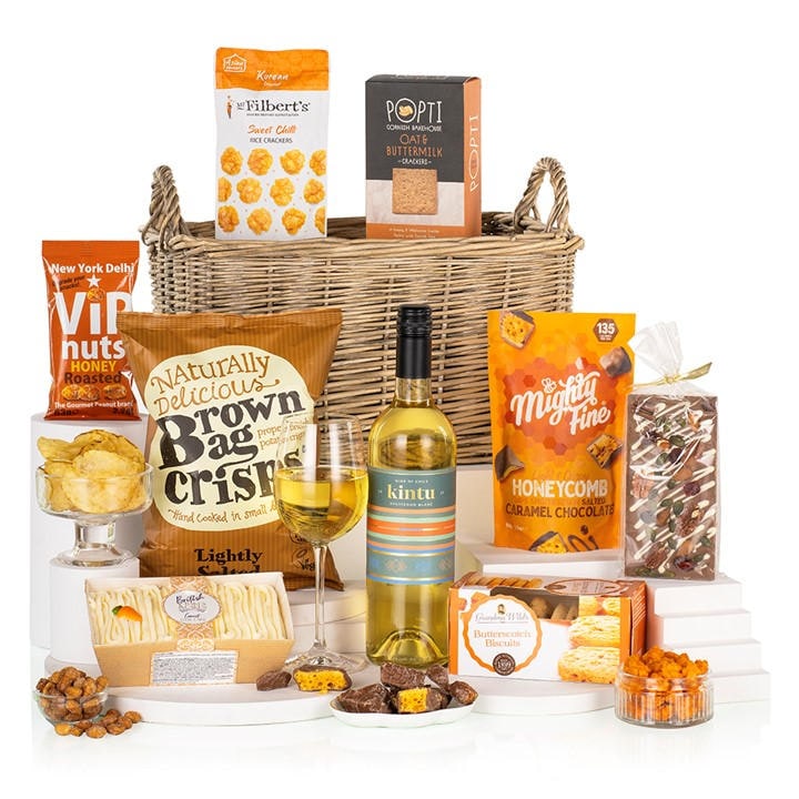 Chile    Virgina Hayward Summer Sunshine Hamper, Football by Virginia Hayward in Size S, Sports Direct