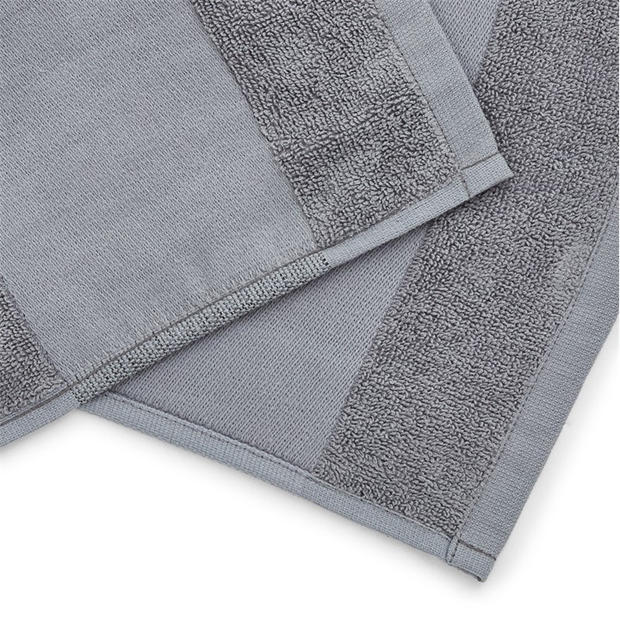 Grey - Reebok - Gym Towel Capri