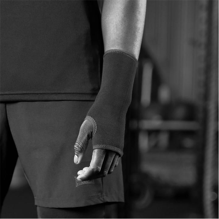 Everlast  Black Woven Wrist Strap in Size S, Sports Direct