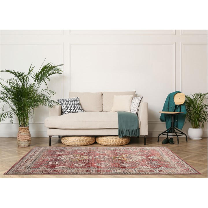 Ultimate Rug  Red Nova Traditional Lillian in Size 120x170cm, Sports Direct