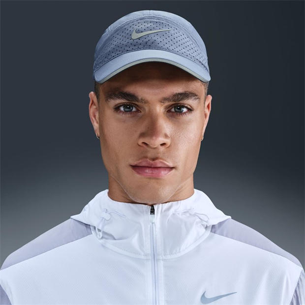 World Indigo - Nike - Men's Fly Running Cap