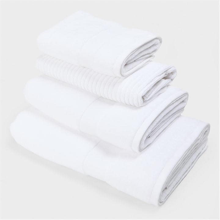 Hotel Collection  White Velvet Touch  in Size Bath Towel, Sports Direct