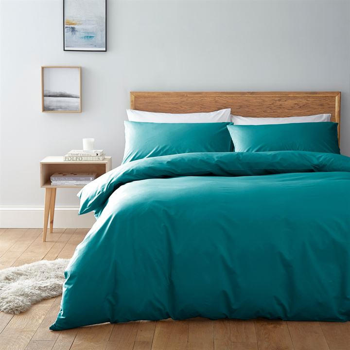 Linea  Green Egyptian 200 Thread Count Duvet Cover in Size Superking, Sports Direct