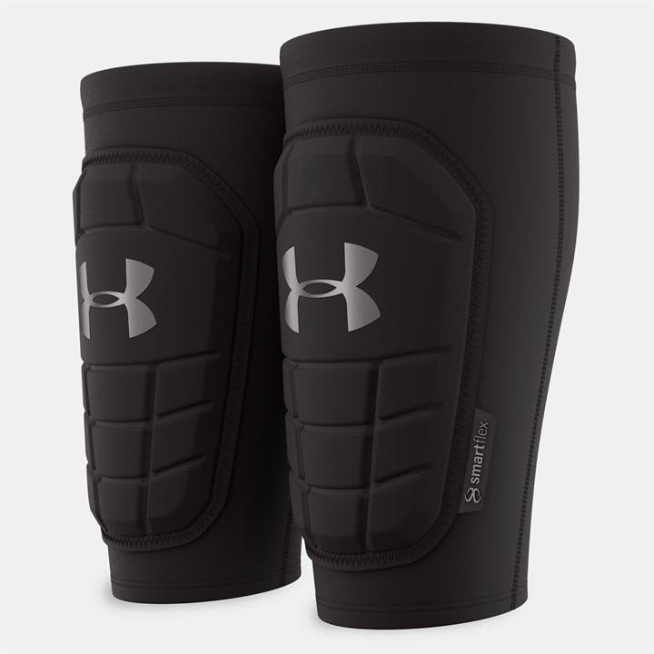 Under Armour  Kids Black Ua Challenger Pro Sleeved Shin Guard in Size L-XL, Sports Direct
