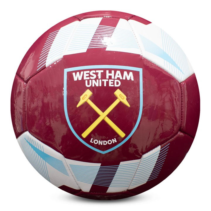 Team Men's Red Classic Football in Size Size 5, Sports Direct