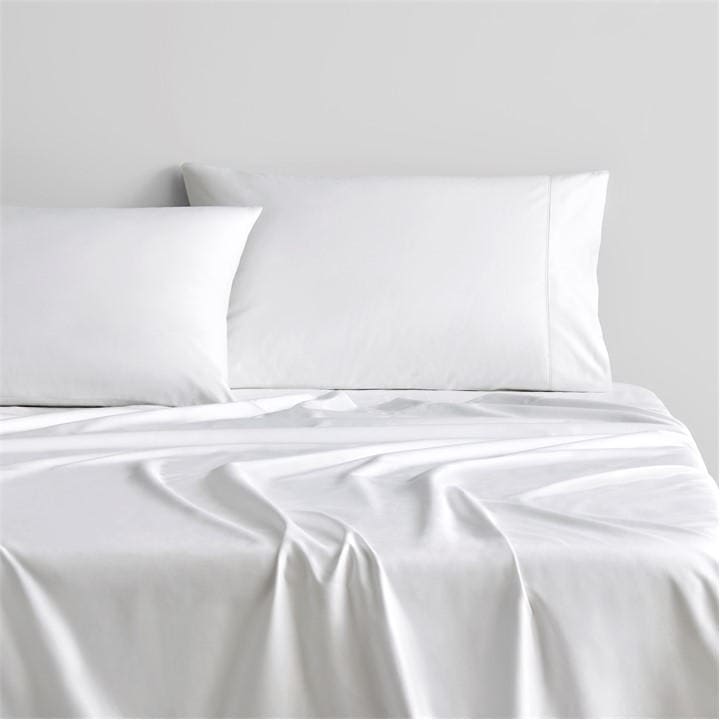 Sheridan  White 1000Tc Cotton Sateen Flat Sheet in Size Superking, Sports Direct