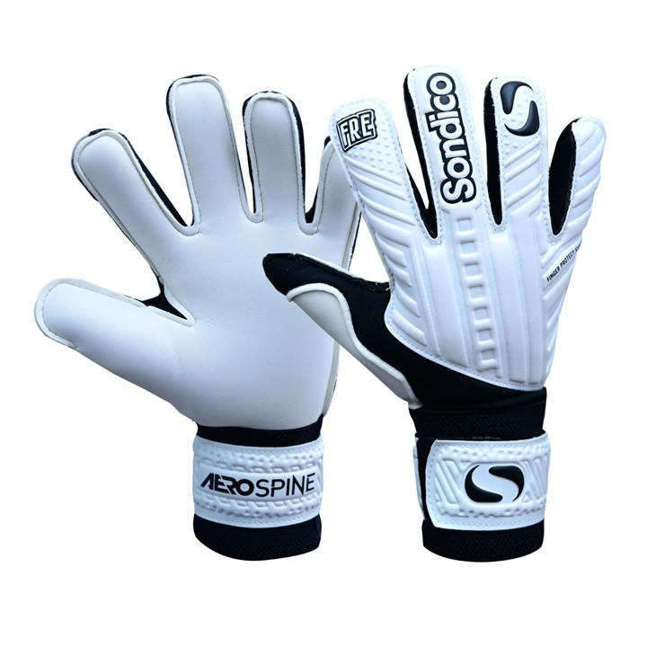 Sondico Kids White Aerospine Goalkeeper Gloves in Size 3, Sports Direct