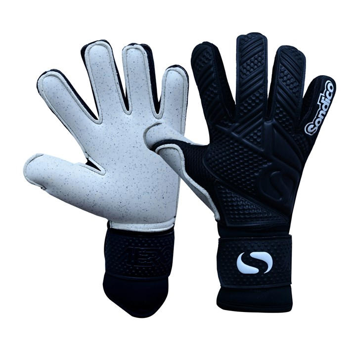 Sondico Kids Black Aerolite Gloves in Size 4, Sports Direct