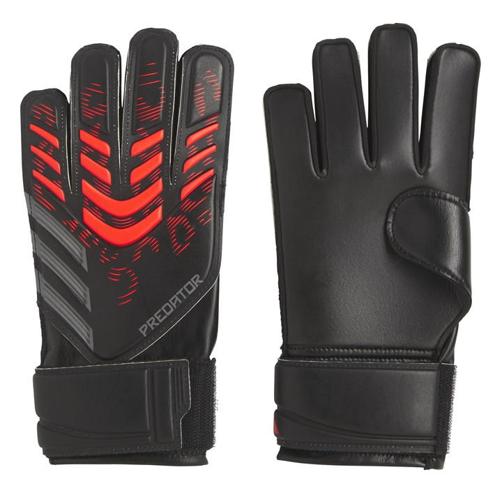 Adidas  Kids Black Predator Training Goalkeeper Gloves  in Size 5, Sports Direct