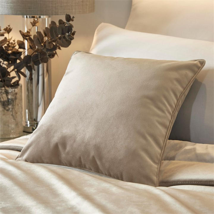 Serene Home  Beige Melanie Velvet Filled Cushion in Size 43, Sports Direct