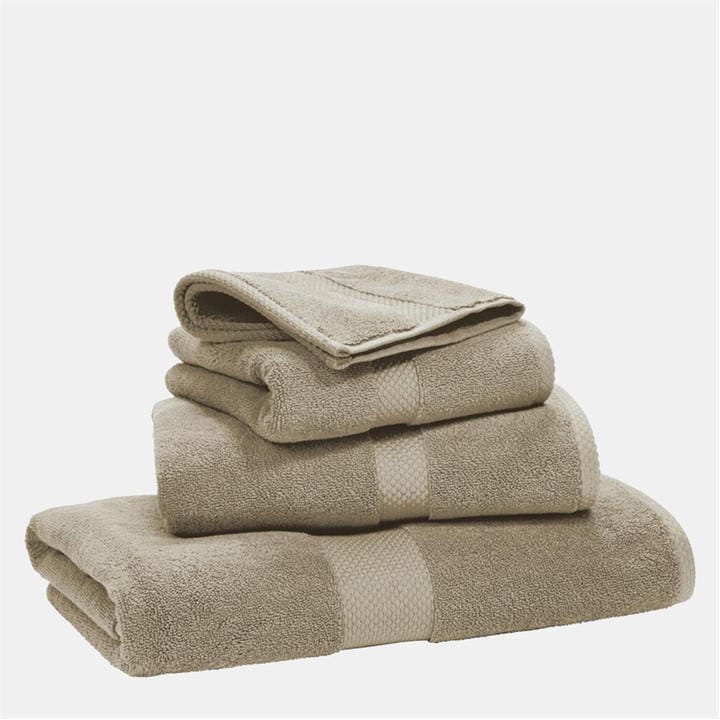 Ralph Lauren Home  Beige Rl Avenue Towel in Size Bath Sheet, Sports Direct