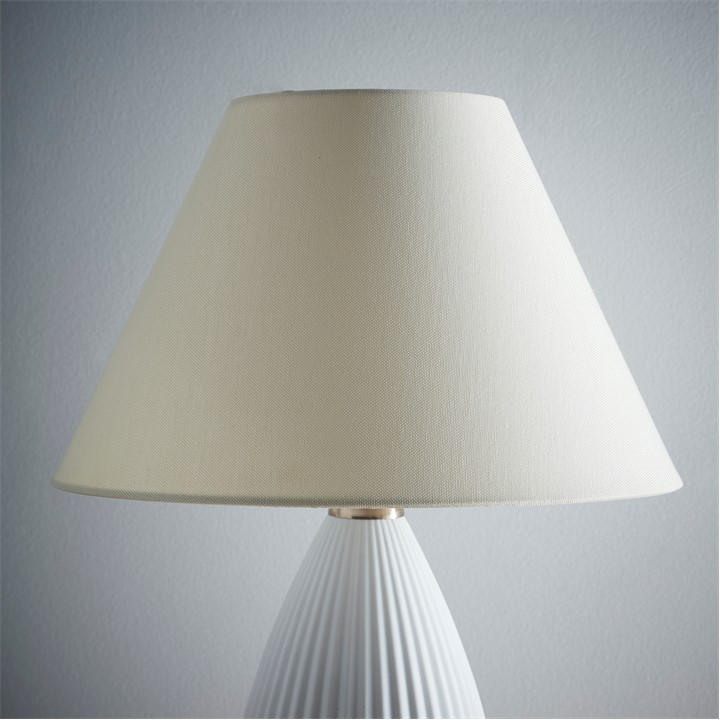 K Living  Cream Traditional Cotton Coolie Lampshade in Size L, Sports Direct