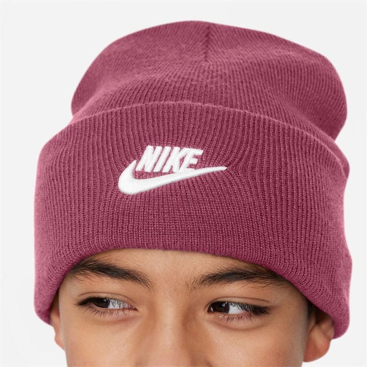Nike  Kids Red Nsw Peak Beanie Jn71 in Size Junior, Sports Direct