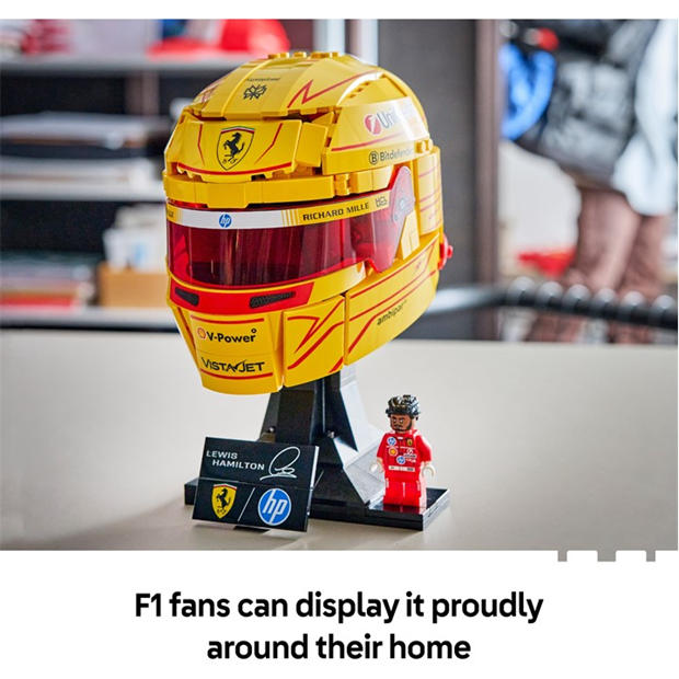 Hamilton Helmet - LEGO - Editions Scuderia Ferrari HP Lewis Hamilton Helmet 43022