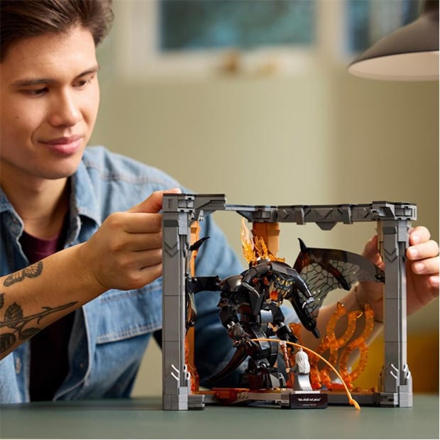 TBC - LEGO - Icons 10367 The Lord of the Rings: Balrog Book Nook