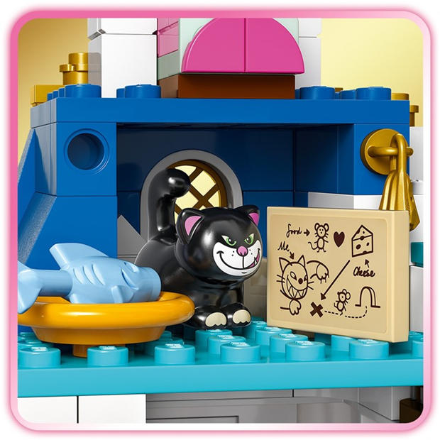 Дисни принцеса - LEGO - Disney 43275 Princess Cinderella’s Castle & Horse Carriage
