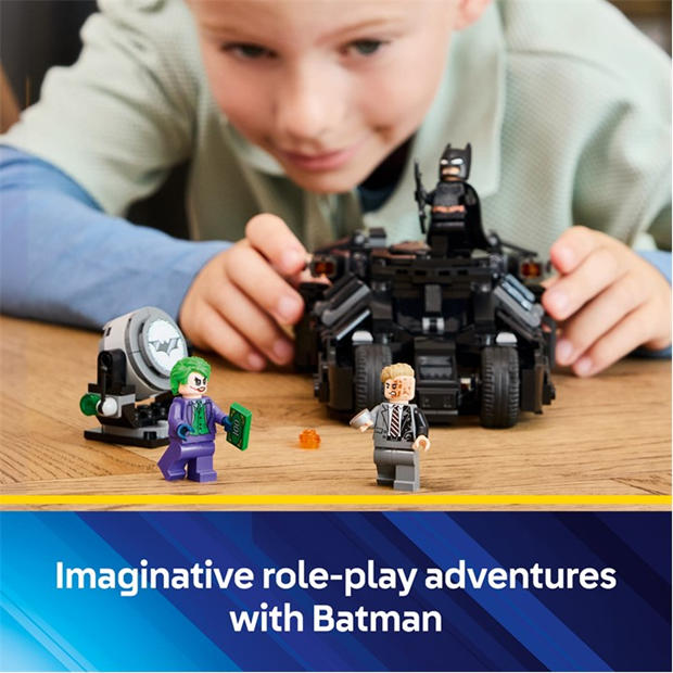 Супер герои от DC - LEGO - DC Batman Tumbler vs. Two-Face & The Joker 76303