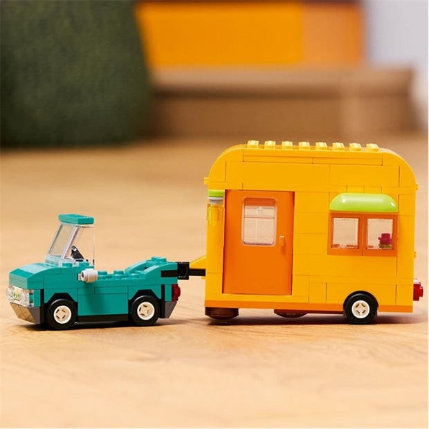 Animal Crossing - LEGO - Animal Crossing Leif’s Caravan & Garden Shop 77054