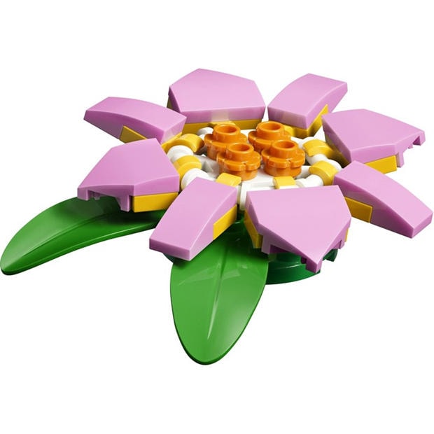 TBC - LEGO - Creator 3in1 Turtle with a Water Lily Flower Toy 31377