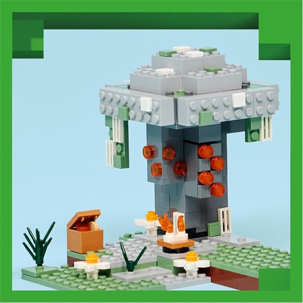 TBC - LEGO - Minecraft The Pale Garden Building Toy for kids 21586