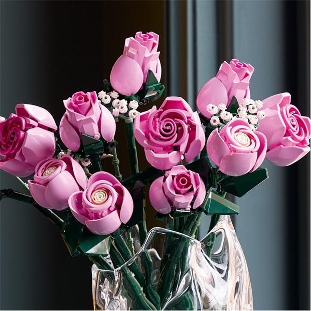 LEGO Botanicals Bouquet of Pink Roses Faux Flowers Set 10374