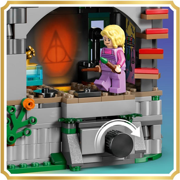 TBC - LEGO - Harry Potter Luna Lovegood’s House Toy for Kids 76467