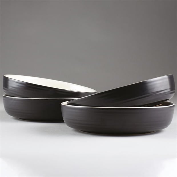 Black/Cream - Carnaby - Pimlico Stoneware 4-Piece Ripple Black and Cream Bowls