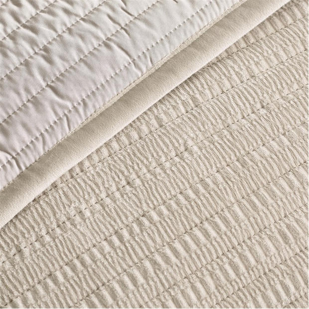 Natural - Catherine Lansfield - Velvet Pinsonic Bedspread