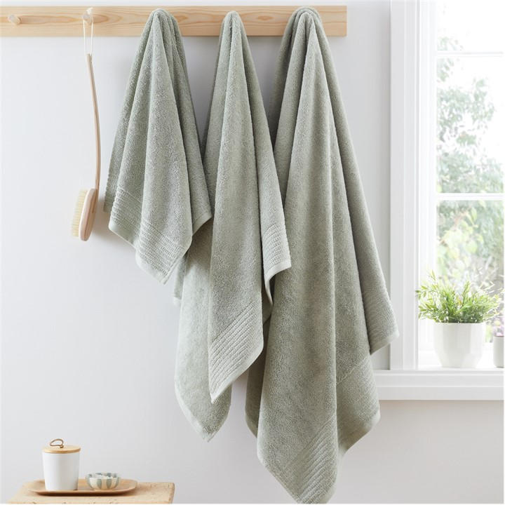 Jack Wills  Green 600Gsm Pure Egyptian Cotton Towel in Size Hand Towel, Sports Direct