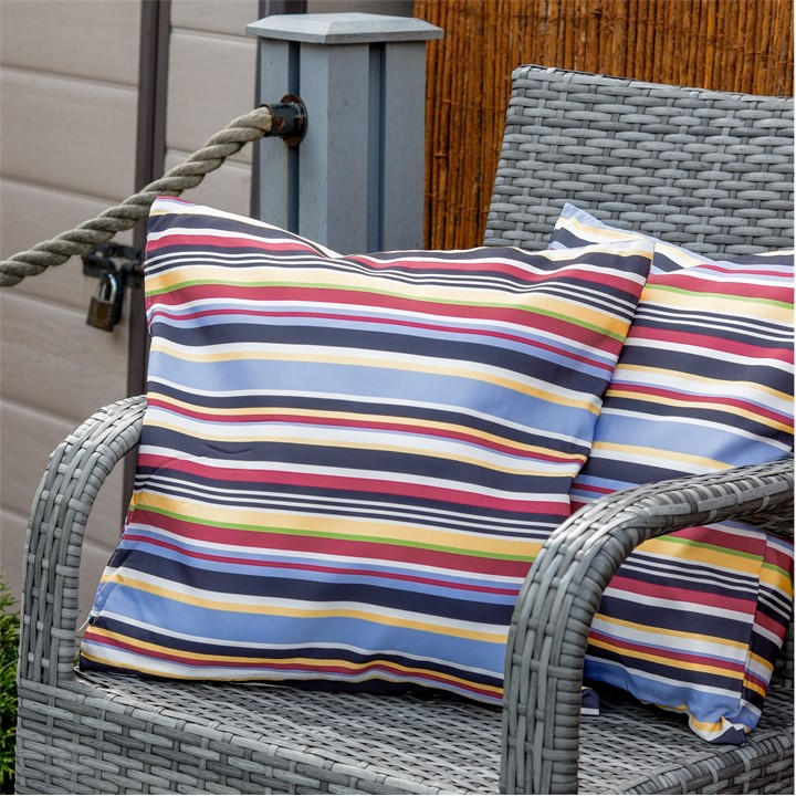 Streetwize   Pair Of Filled Outdoor Cushions, Sports Direct