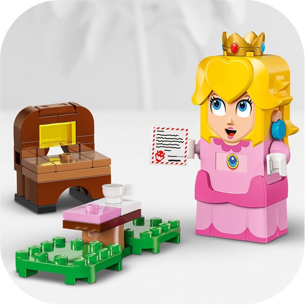 Merchandise - LEGO - Super Mario 71441 Adventures with Interactive LEGO Peach