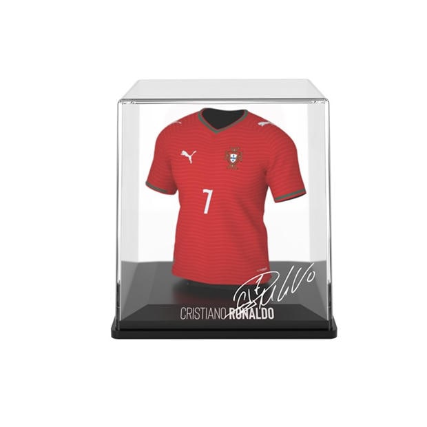 2026 - U and I Entertainment - Ronaldo Portugal Home Jersey Model